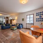 Сasa de vacaciones Cascina Anna By Interhome *