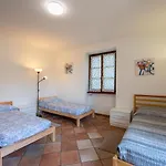 Сasa de vacaciones Cascina Anna By Interhome Basaluzzo